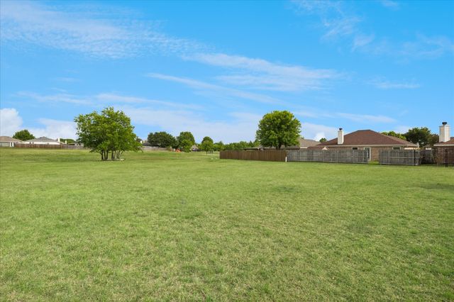 2736 Ensenada Lane, Fort Worth, TX 76108