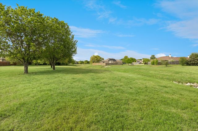 2736 Ensenada Lane, Fort Worth, TX 76108