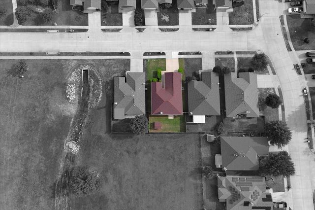 2736 Ensenada Lane, Fort Worth, TX 76108