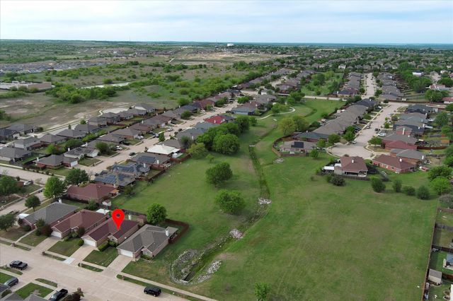 2736 Ensenada Lane, Fort Worth, TX 76108