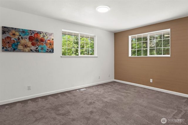 1806 39th Avenue SE, Puyallup, WA 98374