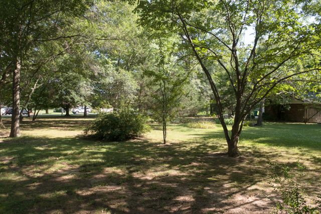 23 Woods Edge Rd, Winchester, TN 37398