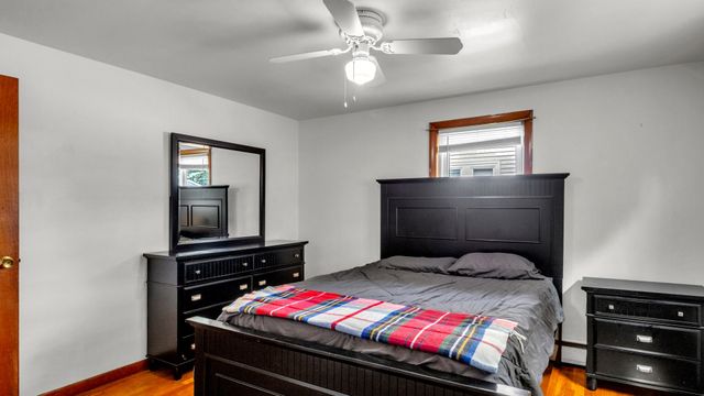 12 Clifford St, Boston, MA 02136