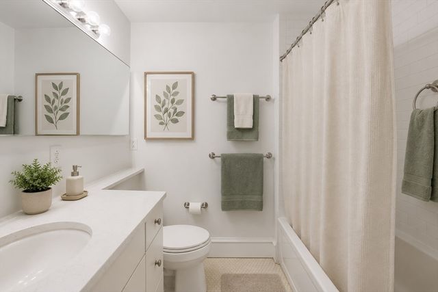 31 Massachusetts Ave 1-2, Boston, MA 02115