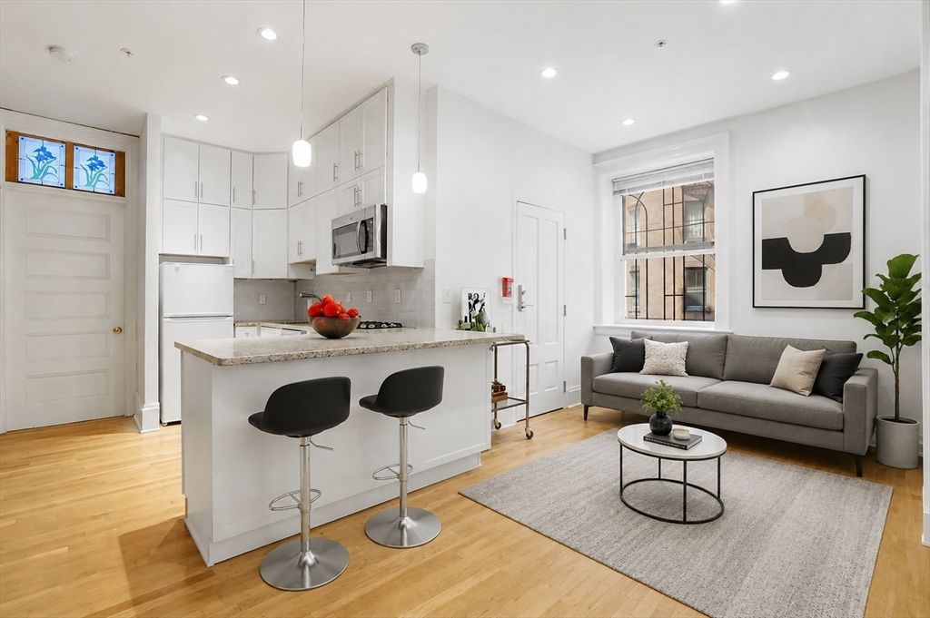 31 Massachusetts Ave 1-2, Boston, MA 02115