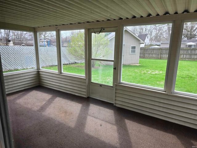 2716 Bellevue Drive, Fort Wayne, IN 46825