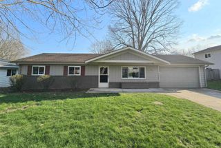 2716 Bellevue Drive, Fort Wayne, IN 46825