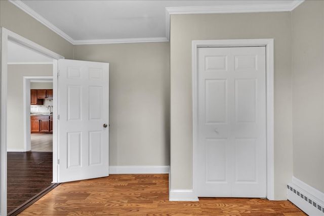 17 S 4th Avenue A, St. Charles, IL 60174
