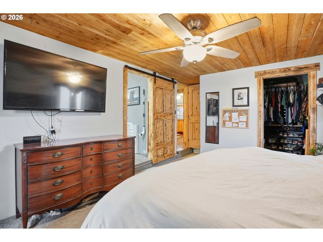 364 Ne 9TH Ave, Canby, OR 97013