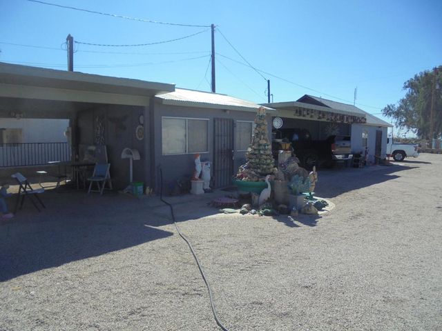 5682 Colorado River Road, Blythe, CA 92225