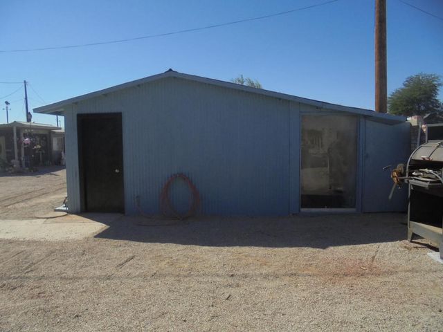 5682 Colorado River Road, Blythe, CA 92225