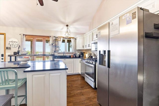 N10086 County Road G, Necedah, WI 54646