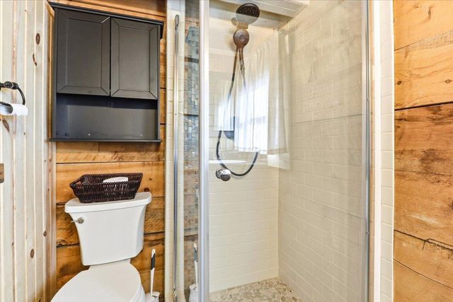 N10086 County Road G, Necedah, WI 54646