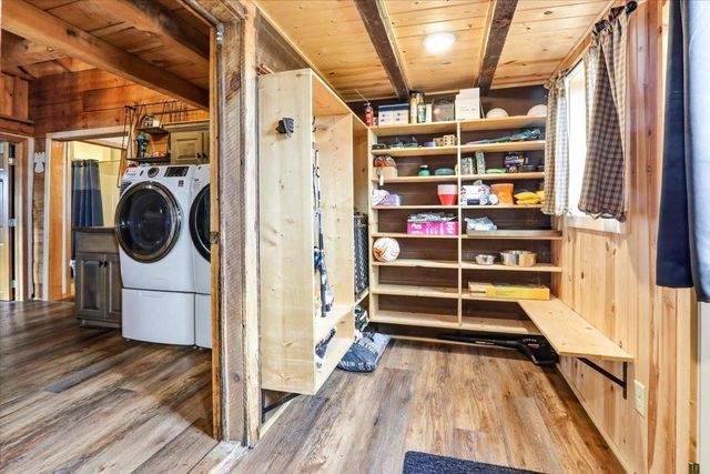 N10086 County Road G, Necedah, WI 54646