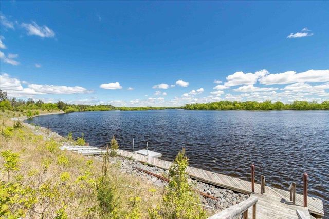 N10086 County Road G, Necedah, WI 54646