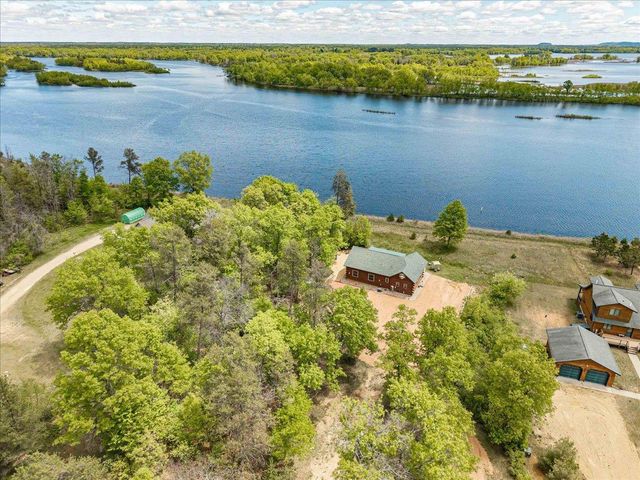 N10086 County Road G, Necedah, WI 54646