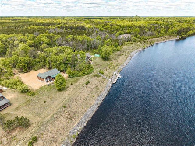 N10086 County Road G, Necedah, WI 54646