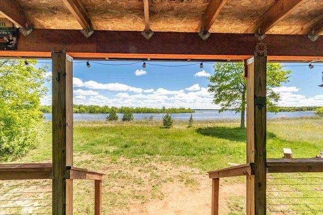 N10086 County Road G, Necedah, WI 54646