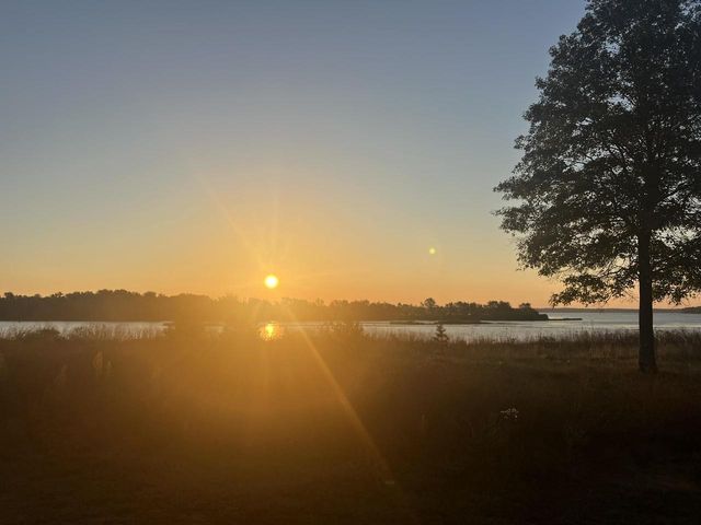 N10086 County Road G, Necedah, WI 54646