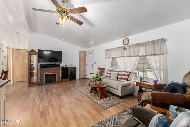 6960 W Peoria Avenue 7, Peoria, AZ 85345