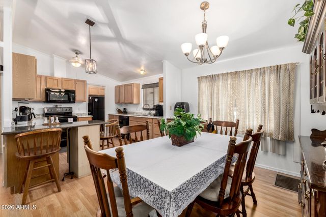 6960 W Peoria Avenue 7, Peoria, AZ 85345