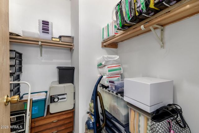 6960 W Peoria Avenue 7, Peoria, AZ 85345