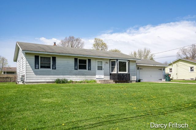 7117 Sunset Avenue, Jenison, MI 49428
