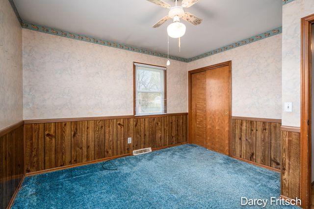 7117 Sunset Avenue, Jenison, MI 49428