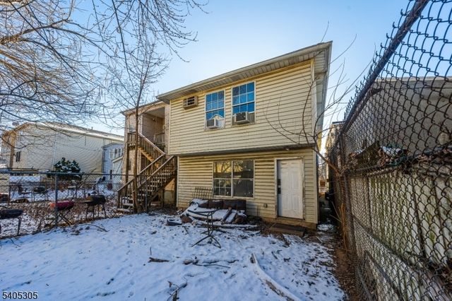 553 Fulton St, Elizabeth City, NJ 07206