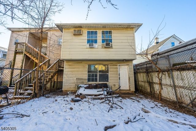 553 Fulton St, Elizabeth City, NJ 07206