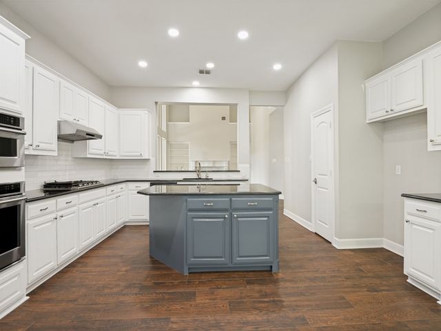 8520 Shady Shore Drive, Frisco, TX 75036