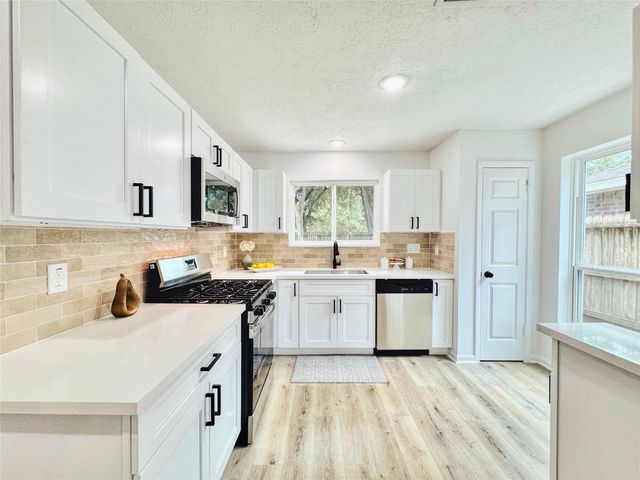 2527 Orion Drive, League City, TX 77573
