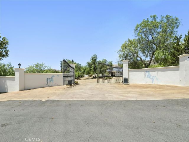 7227 Spigno Place, Agua Dulce, CA 91390