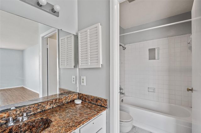 10211 Sugar Branch Drive 324, Houston, TX 77036