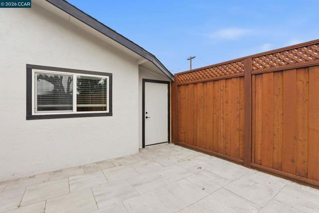 807 Crane Ave, Livermore, CA 94551