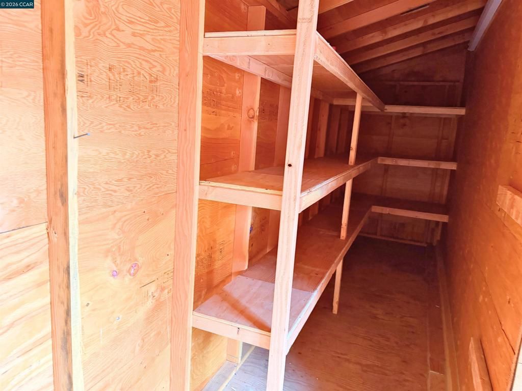 Image 37 of property listing at 807 Crane Ave, Livermore, CA 94551