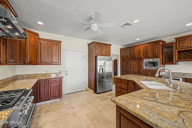 2356 E CHERYL Drive, Phoenix, AZ 85028