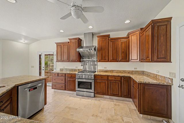 2356 E CHERYL Drive, Phoenix, AZ 85028