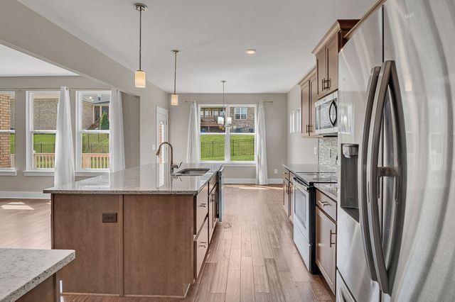 649 Beamon Dr, Franklin, TN 37064