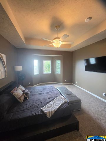 4276 N 176 Avenue, Omaha, NE 68116