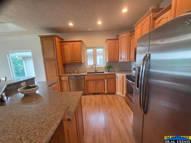 4276 N 176 Avenue, Omaha, NE 68116
