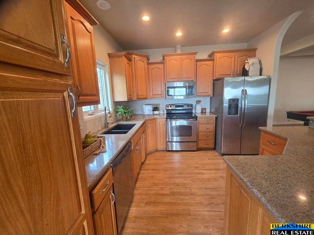 4276 N 176 Avenue, Omaha, NE 68116
