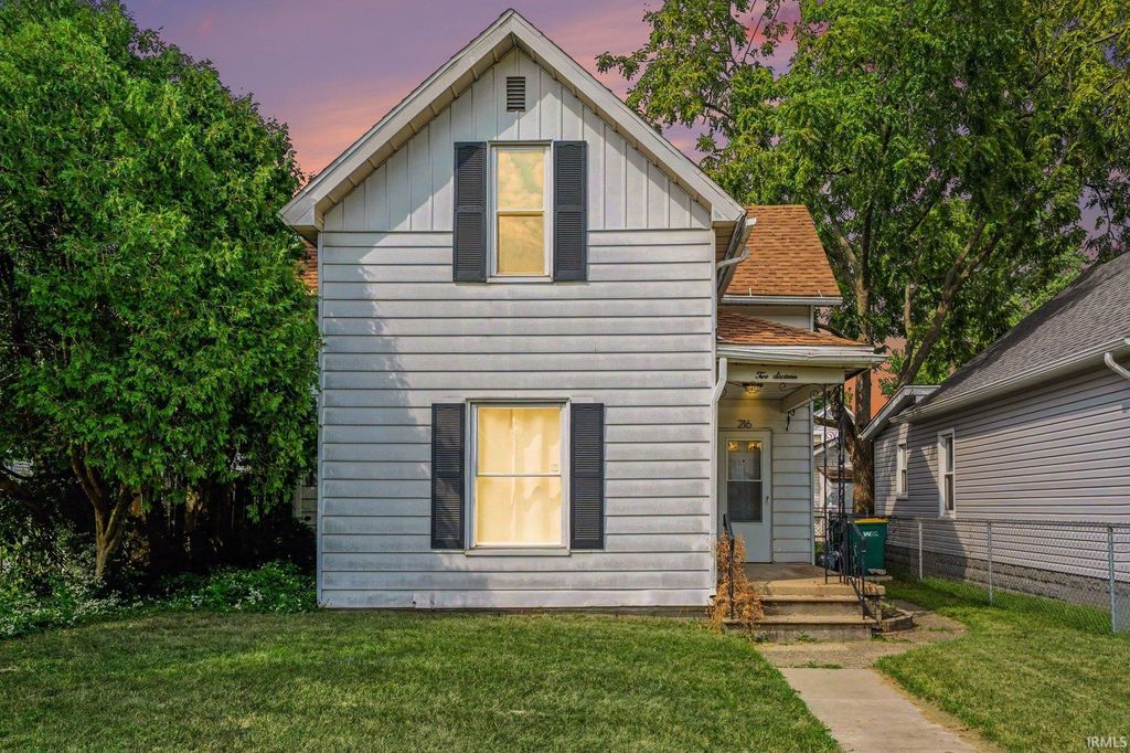 216 W Broadway Street, Mishawaka, IN 46545