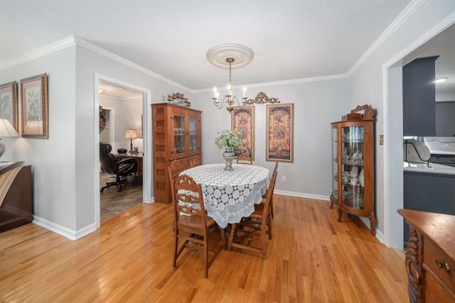 156 BASSHAM LN, Selmer, TN 38375