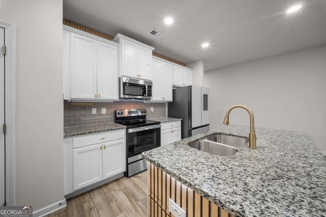 32 Huntley Trace, Hoschton, GA 30548