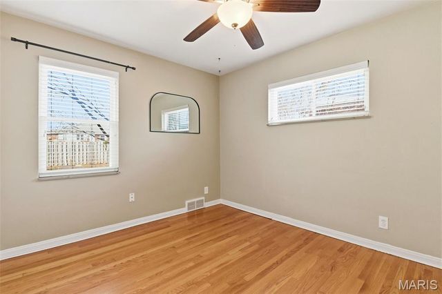 10643 Charrette Drive, St Louis, MO 63123