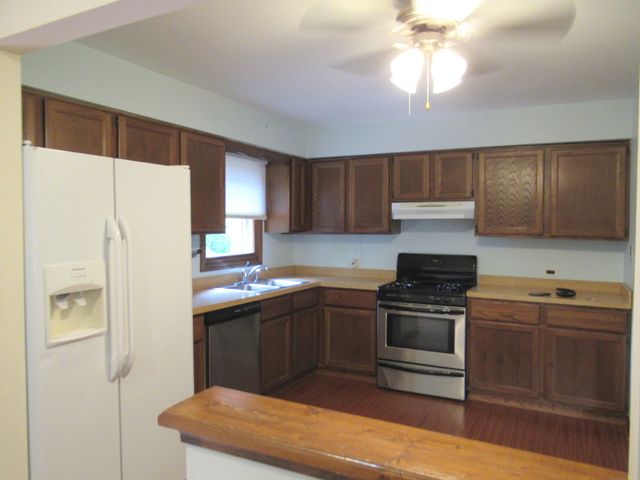 822 Spruce Street, Batavia, IL 60510