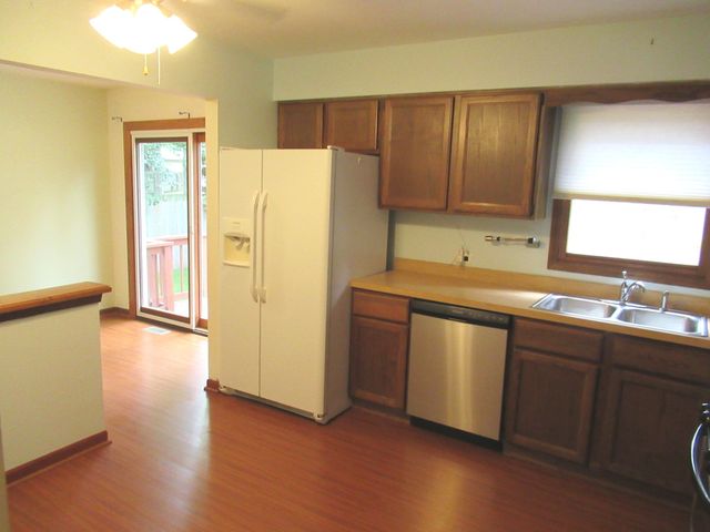 822 Spruce Street, Batavia, IL 60510