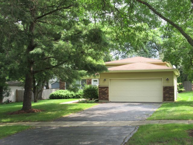 822 Spruce Street, Batavia, IL 60510