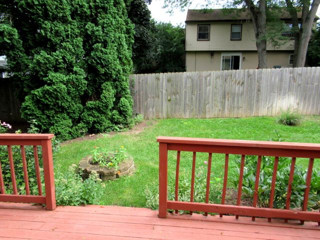 822 Spruce Street, Batavia, IL 60510